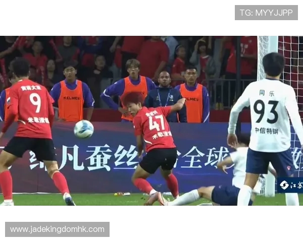 南通主帅苏超谈换门将策略誓为南通人民争光全力冲击无锡队