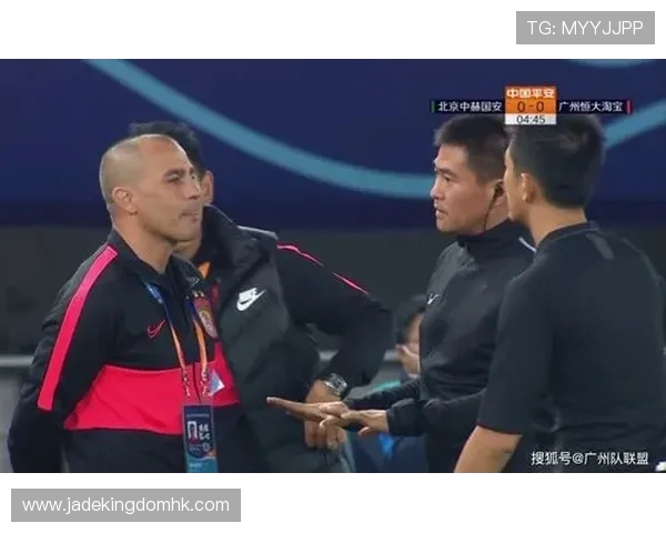 川超联赛公布多起争议判罚评议结果裁判遭停哨引发关注